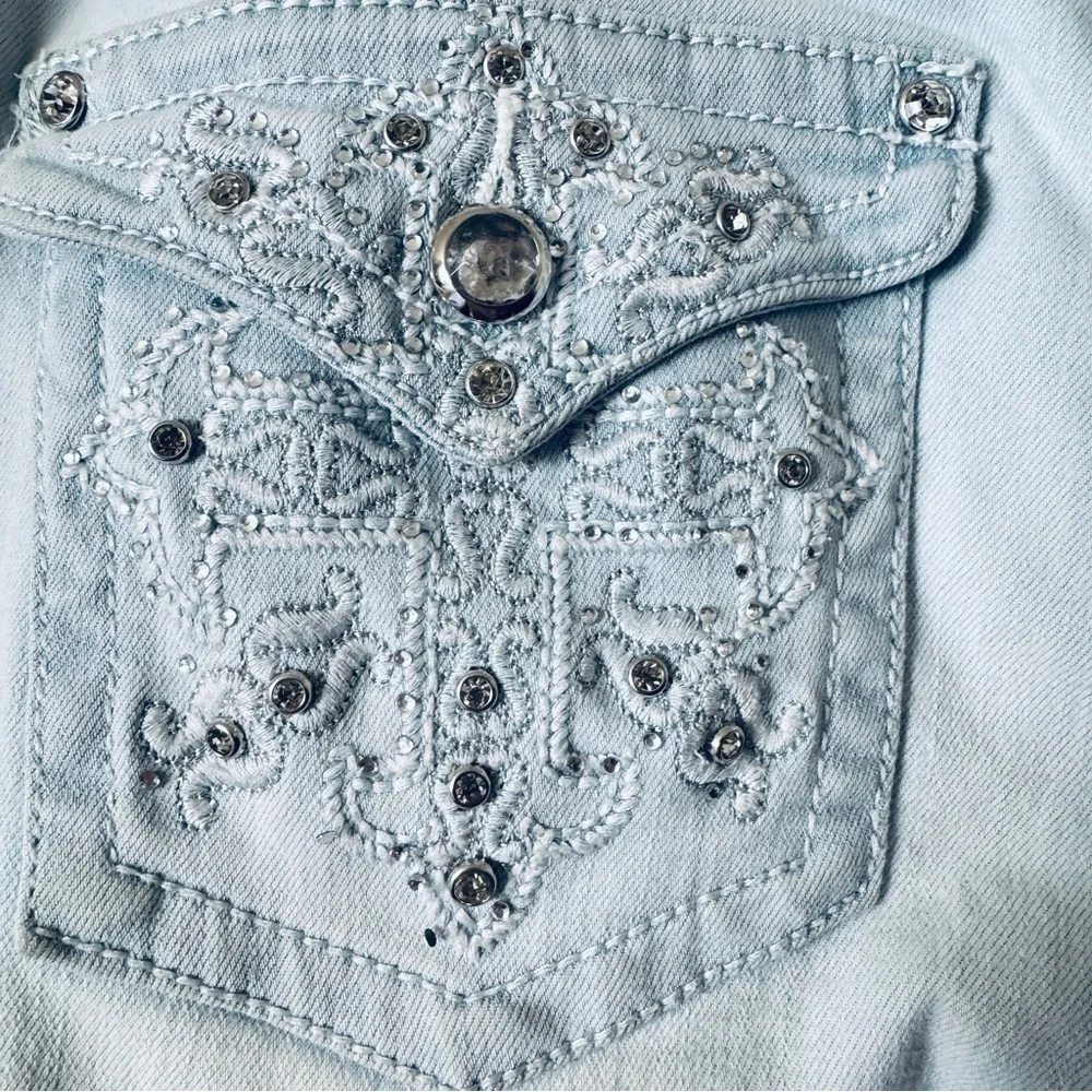 Earl Jean Light Wash Straight Leg Embellished Stretch Denim Jeans Size 8